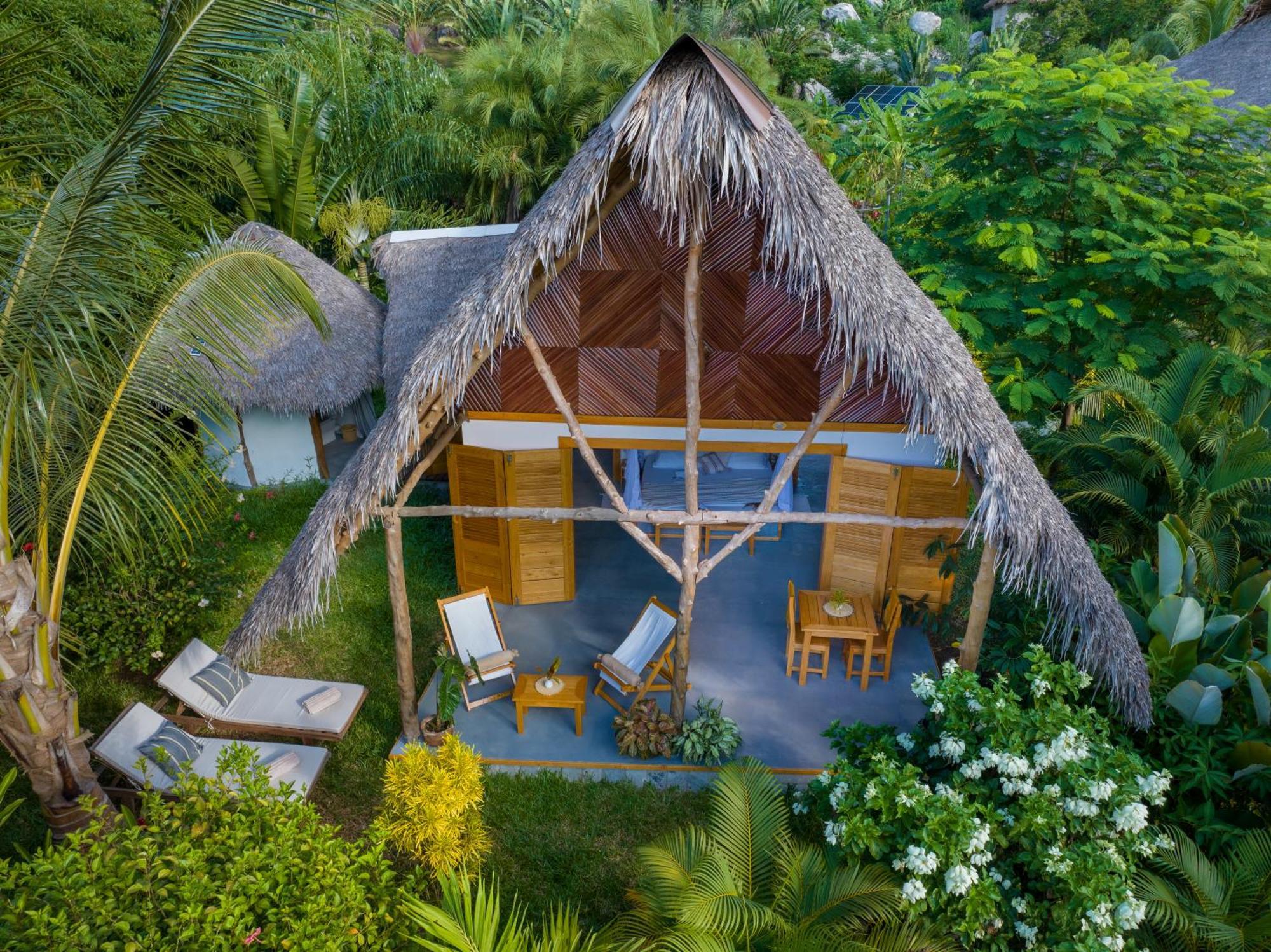 Komba Cabana Nosy Komba Exterior photo